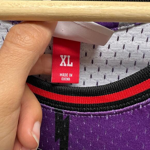 Mitchell & Ness 1998-99 Toronto Raptors Road Vince Carter Authentic Jersey Sz XL - Picture 8 of 8